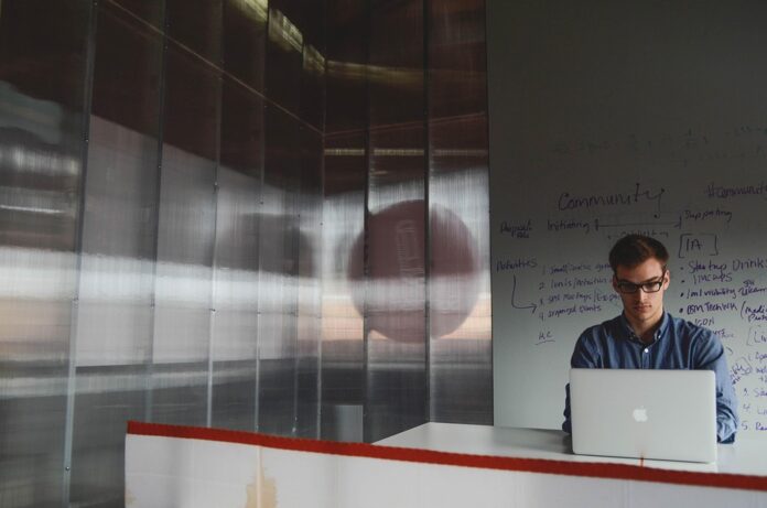 Boost Your Output: The Top 5 Productivity Apps You Need to Know