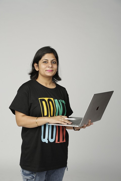 The Remote Work Lifestyle: How to Balance Work and Play