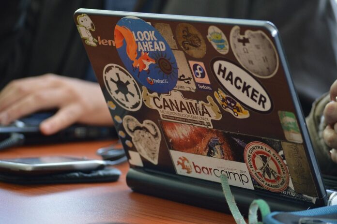 Escape the Ordinary: How to Become a Digital Nomad and Live a Life of Freedom