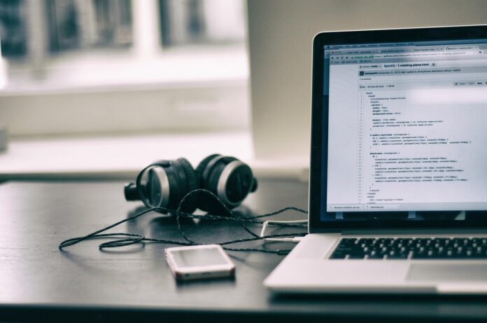 The Economics of Side Hustles: How to Make the Most of Your Extra Income